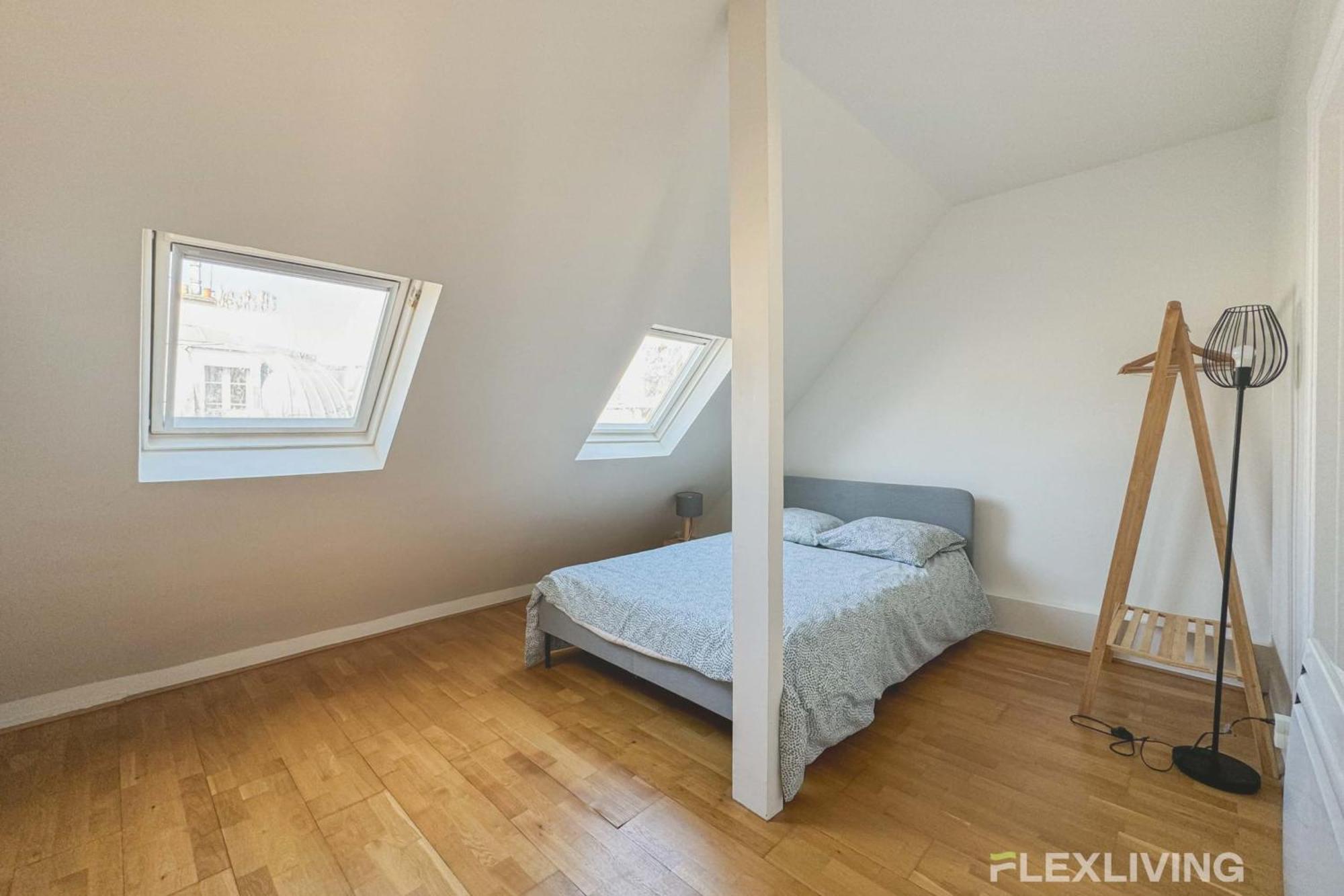 Flexliving - Whole Flat - Bausset * Paris