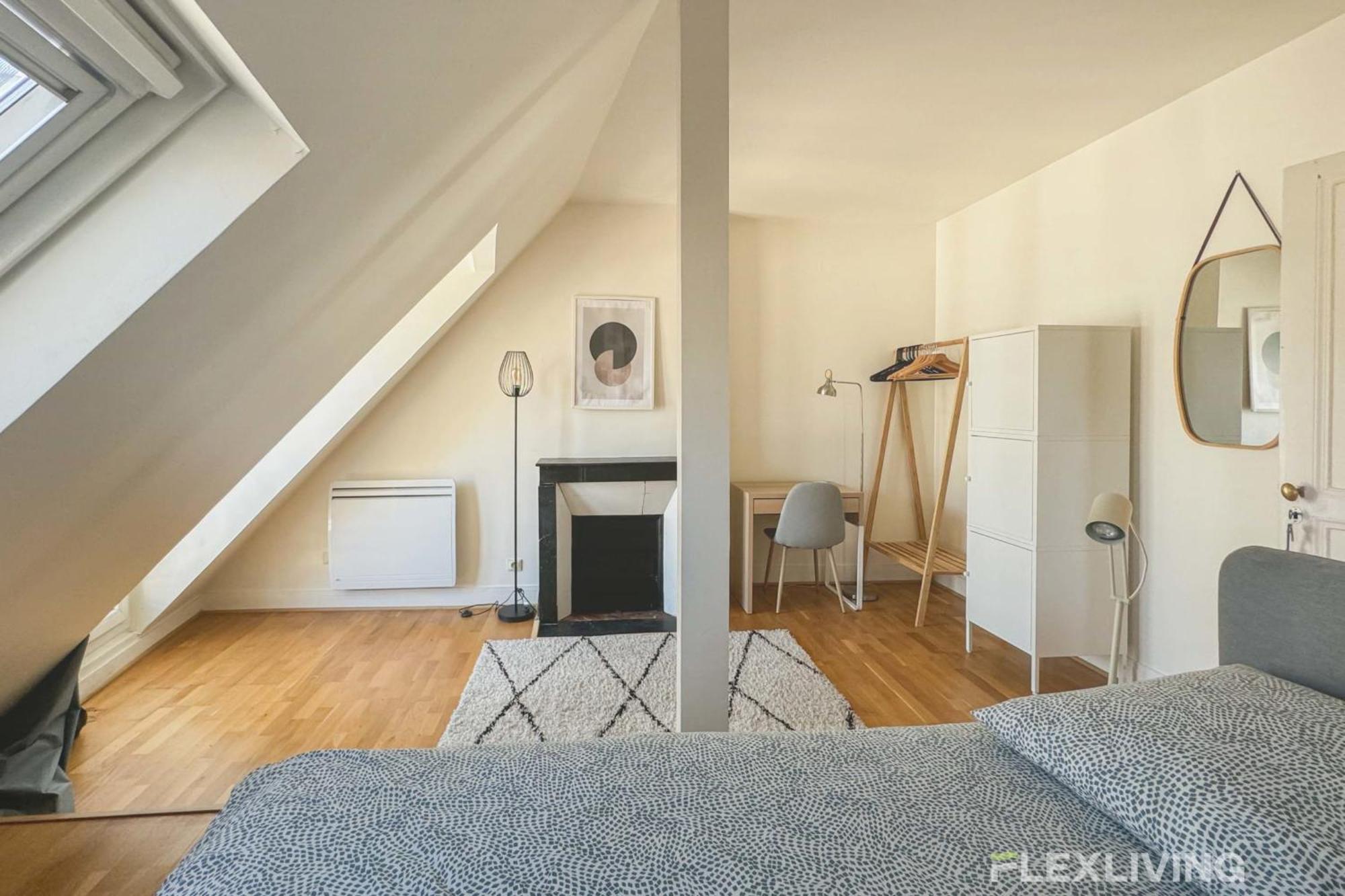 Flexliving - Whole Flat - Bausset Apartment